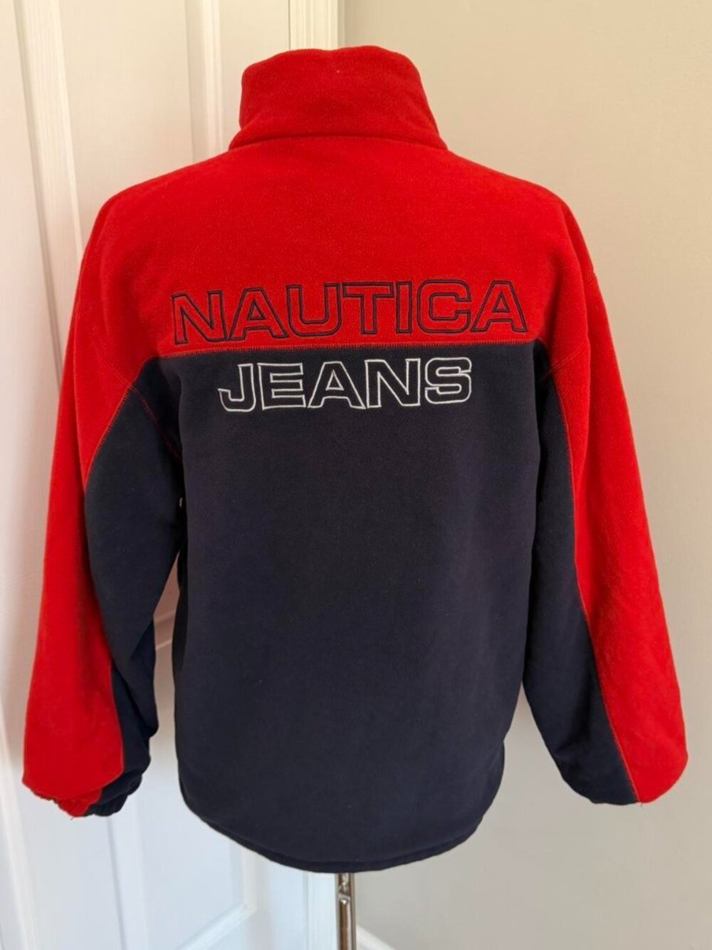 VINTAGE RED‎ AND NAVY NAUTICA JEANS REVERSIBLE JACKET